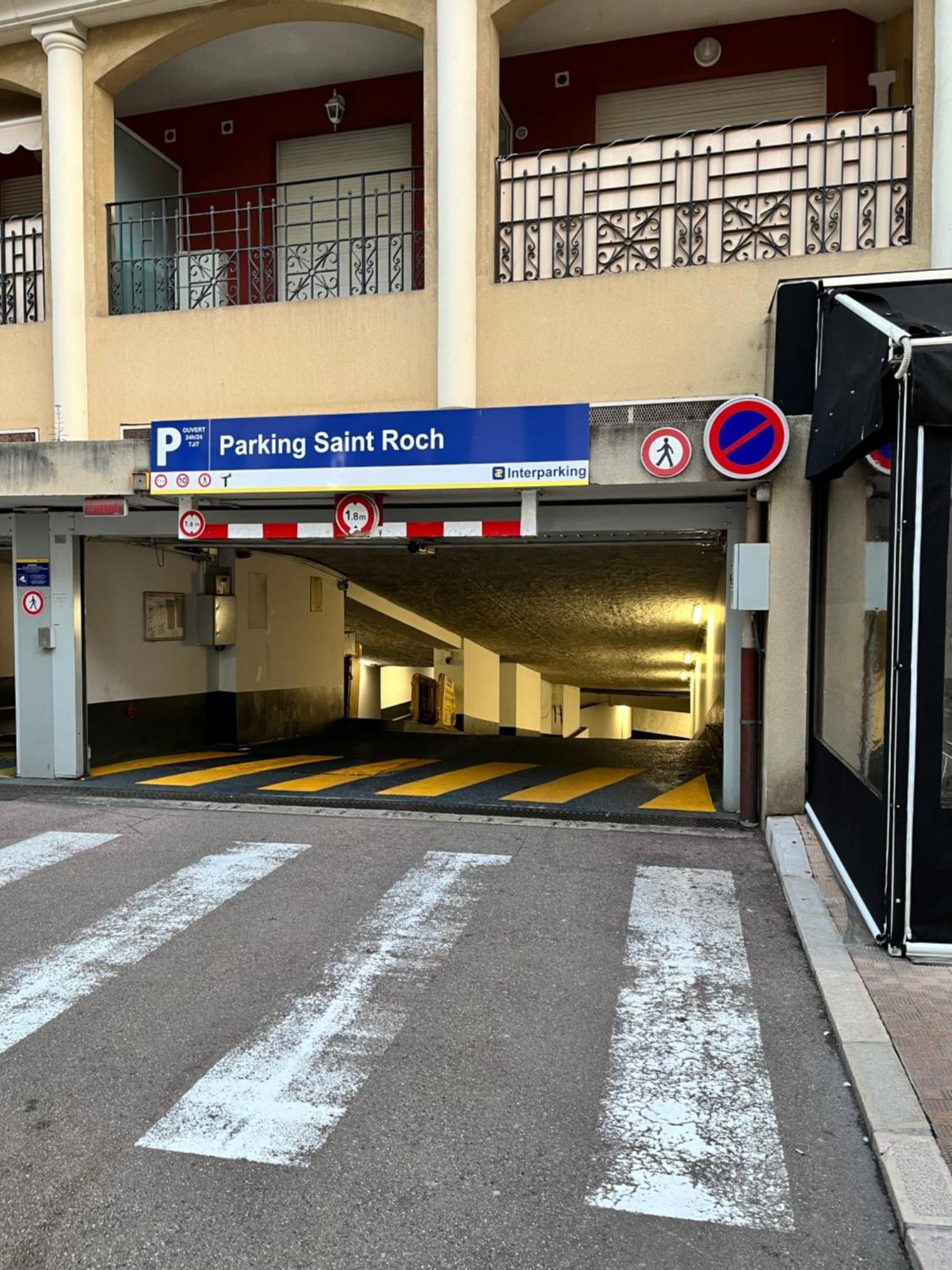 Prato Home - Apartment Near The Beach In マントン エクステリア 写真