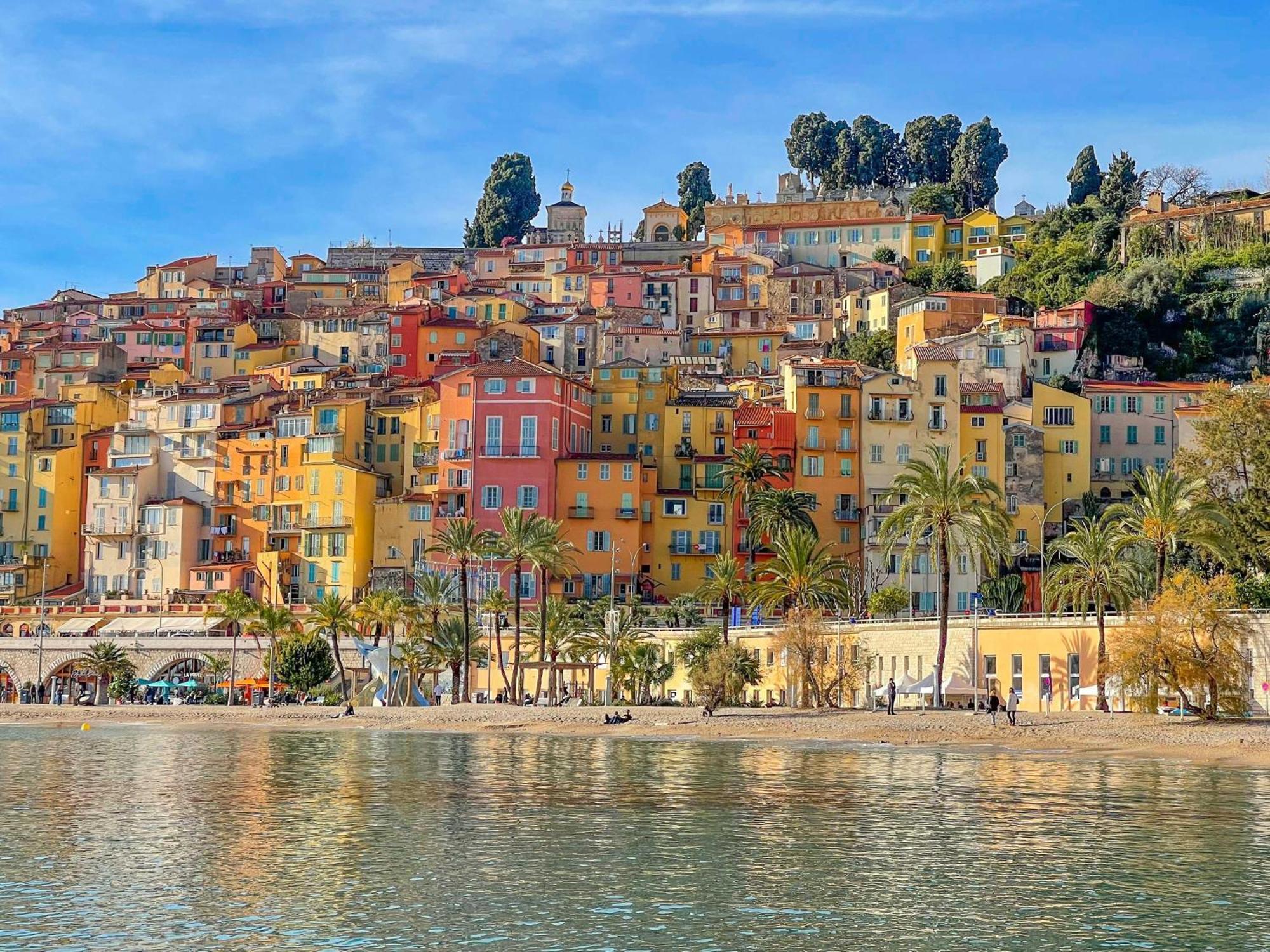 Prato Home - Apartment Near The Beach In マントン エクステリア 写真